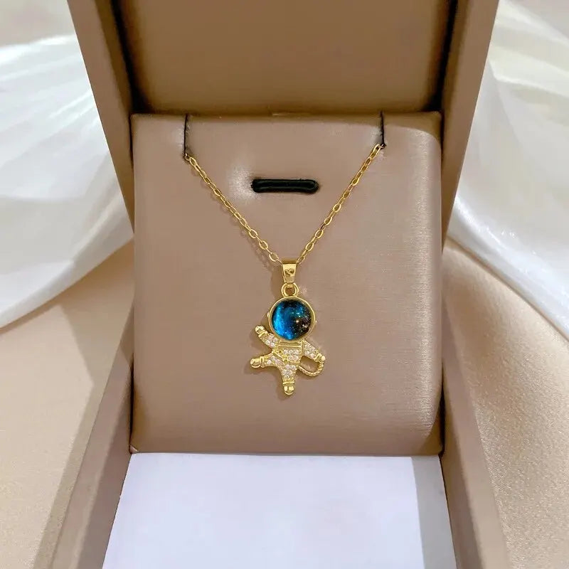 Y2K Starry Sky Necklace – Luxurious Star & Moon